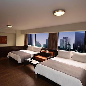 Suite Two Queen Beds